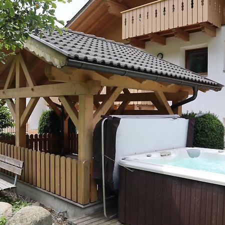 Almhotel Bergerhof Sarentino Exteriör bild